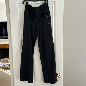 Alo nylon trousers/ city pant